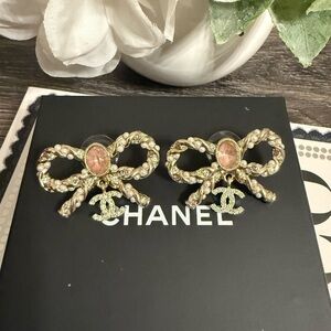 Chanel Gold Crystal‎ CC Faux Pearl Pink Bow Dangle Earrings